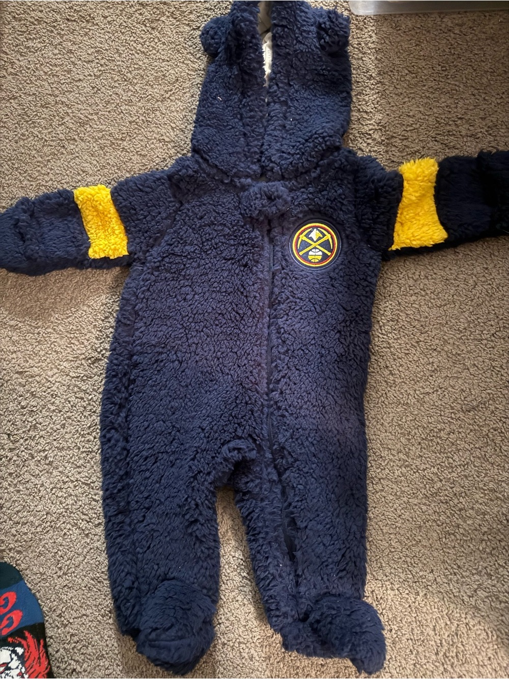 Denver nuggets :Navy and Yellow Plush Hooded Baby One-Piece